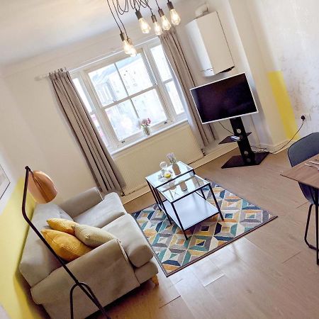 Koala & Tree - Renovated 2 Bed Apartment In City Centre - Short Lets & Serviced Accommodation Cambridge Buitenkant foto